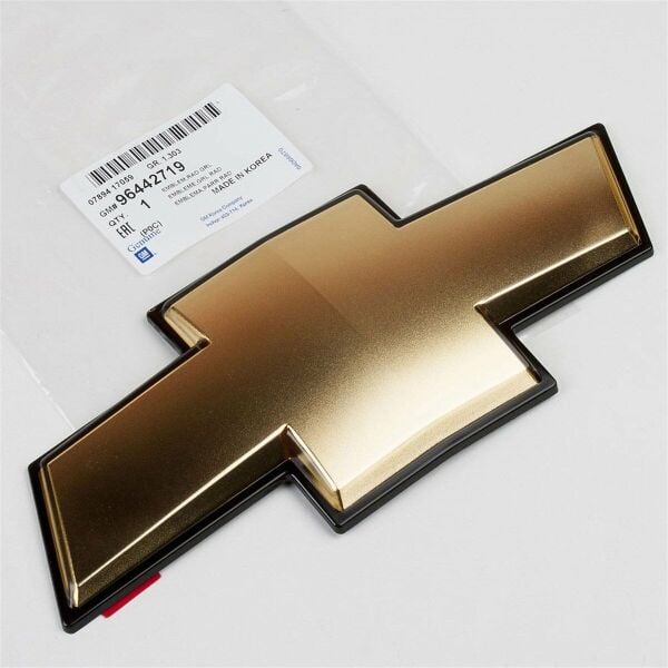 Chevrolet Captiva C100 Ön Panjur Arması GM Marka