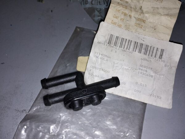 Opel Astra G Çeki Demir Kapağı Ön TAP Marka