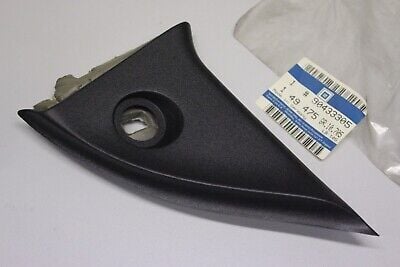 AYNA ÜÇGENİ İÇ SOL SİYAH VECTRA B