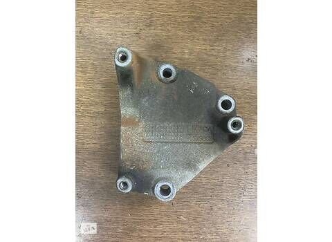 Opel Vectra Motor Kulak Ayak Sağ Alt .b GM Marka