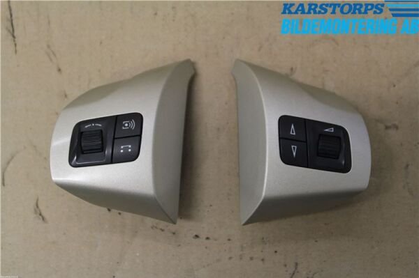 Opel Corsa D Radyo Kontrol Düğmesi Takım İthal Marka