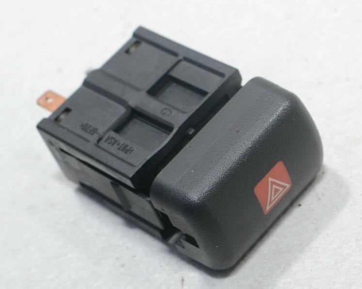 Opel Zafira Dörtlü Düğmesi GM Marka