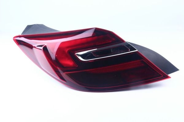 STOP LAMBASI SAĞ DIŞ İNSİGNİA A 14-