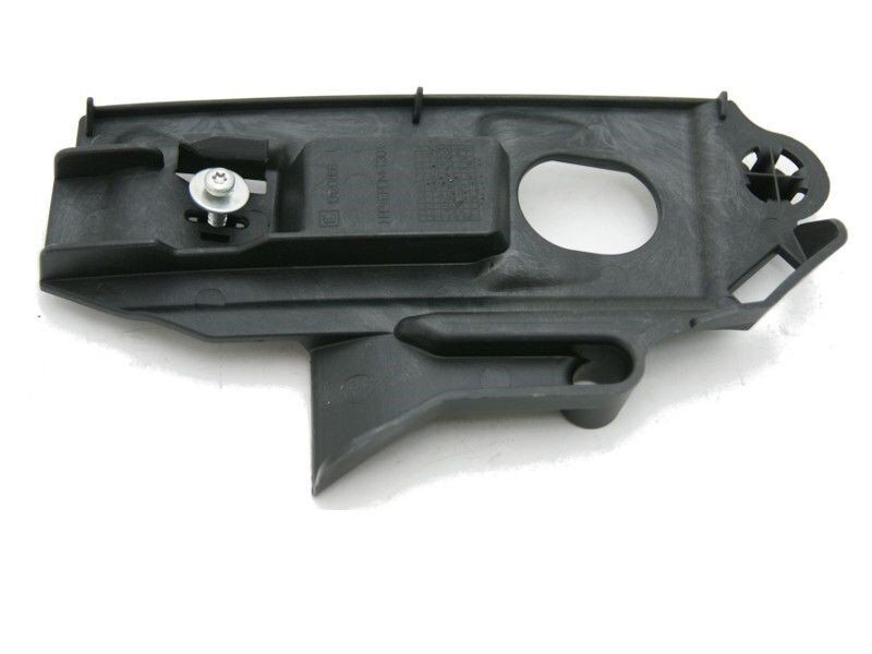 Opel Corsa C Tampon Braketi Ön Sol GM Marka